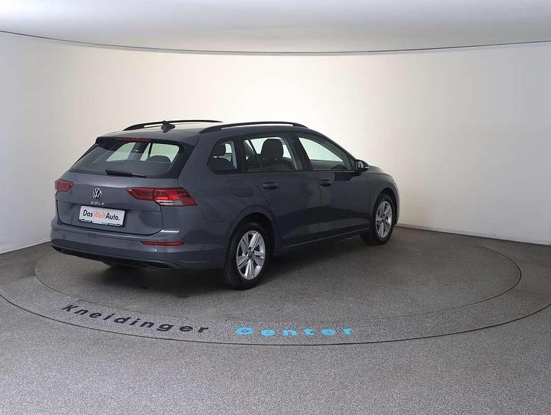 Gebraucht VW Golf VIII Life 116 PS (85 kW) 2023 Dunkelgrau  metallic Kombi