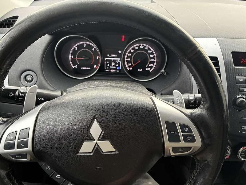 Gebraucht Mitsubishi Outlander Intense 156 PS (114 kW) 2010 SUV