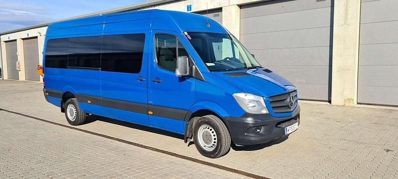 Gebraucht Mercedes Sprinter 129 PS (94 kW) 2013 Blau Van