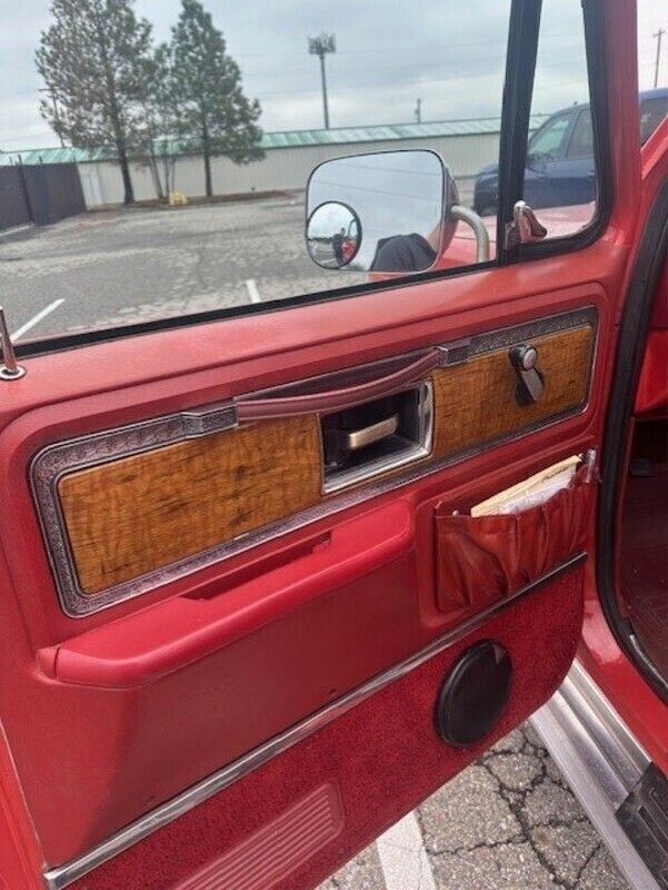 Gebraucht Chevrolet C20 230 PS (169 kW) 1977 Rot Abholung