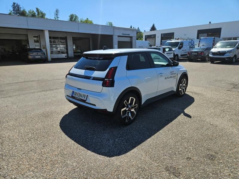 Gebraucht Renault 5 E-Tech Komfort 109 kW (149 PS) 2025 Weiß Kleinwagen