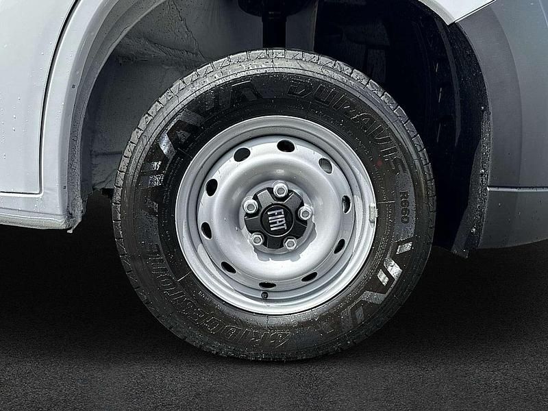 Gebraucht Fiat Ducato S 120 PS (88 kW) 2025 Weiß Van