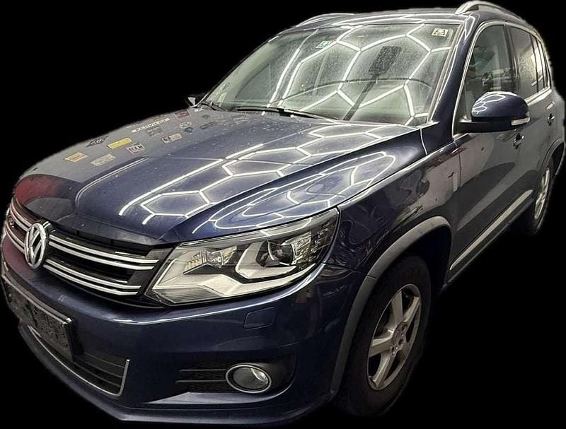 Gebraucht VW Tiguan 125 PS (91 kW) 2015 Blau SUV