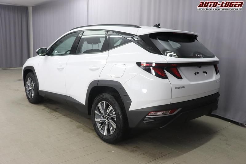 Gebraucht Hyundai Tucson 150 PS (110 kW) 2023 Polar white SUV