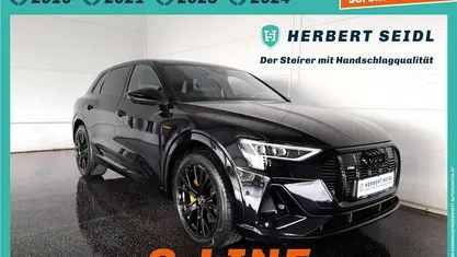 Schwarz Gebraucht 2022 Audi e-tron Black Edition SUV | € 44.880 (Fairer Preis)