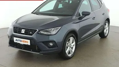 Grau Gebraucht 2019 Seat Arona FR SUV | € 17.190 (Fairer Preis)