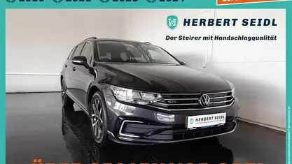Gebraucht VW Passat GTE 156 PS (114 kW) 2022 Grau Kombi