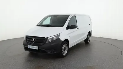Weiß Gebraucht 2024 Mercedes Vito Van | € 43.188 (Fairer Preis)