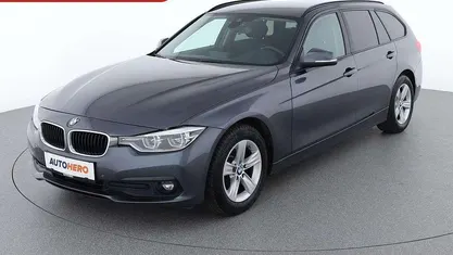 Grau Gebraucht 2019 BMW 318 Kombi | € 19.790 (Fairer Preis)