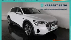 Weiß Gebraucht 2020 Audi e-tron Comfort SUV | € 27.970 (Guter Preis)