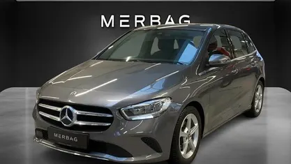 Mountaingrau metallic Gebraucht 2019 Mercedes B180 Van / Kleinbus | € 19.990 (Guter Preis)