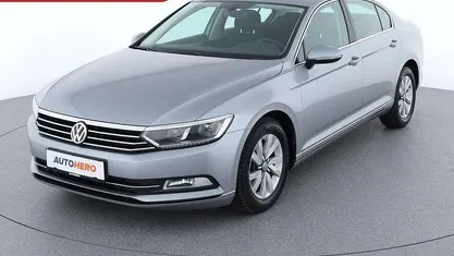 Grau Gebraucht 2018 VW Passat Comfortline Limousine | € 17.790 (Fairer Preis)