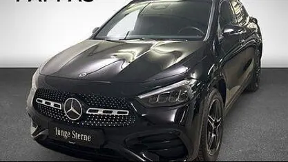 Kosmosschwarz metallic Gebraucht 2024 Mercedes GLA250 AMG Line Premium SUV | € 45.790 (Fairer Preis)