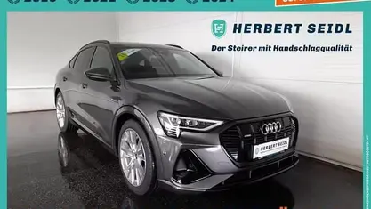Gebraucht Audi e-tron S-Line 230 kW (313 PS) 2021 SUV