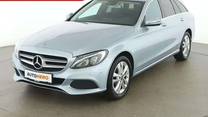 Grau Gebraucht 2019 Mercedes C180 Avantgarde Kombi | € 19.290 (Guter Preis)