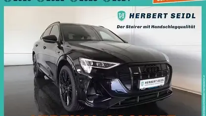 Schwarz Gebraucht 2022 Audi e-tron Black Edition SUV | € 41.480 (Fairer Preis)