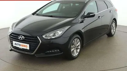 Gebraucht Hyundai i40 Premium 141 PS (103 kW) 2017 Kombi