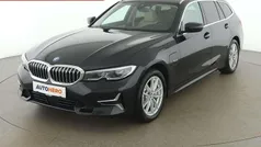 Schwarz Gebraucht 2022 BMW 330e Luxury Line Kombi | € 32.690 (Fairer Preis)