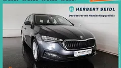Grau Gebraucht 2022 Skoda Octavia Kombi | € 22.480 (Fairer Preis)