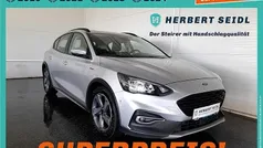 Silber Gebraucht 2020 Ford Focus Active X Limousine | € 15.470 (Fairer Preis)