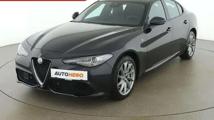 Schwarz Gebraucht 2023 Alfa Romeo Giulia Ti Limousine | € 32.290 (Guter Preis)