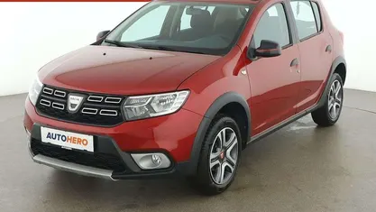 Rot Gebraucht 2019 Dacia Sandero Stepway Kleinwagen | € 10.490 (Fairer Preis)