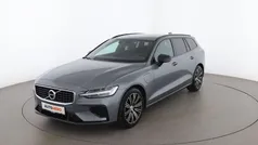 Grau Gebraucht 2020 Volvo V60 R-Design Kombi | € 28.990 (Fairer Preis)