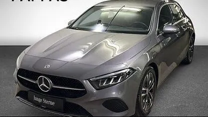 Gebraucht Mercedes A180 Progressive 116 PS (85 kW) 2024 Grau Limousine