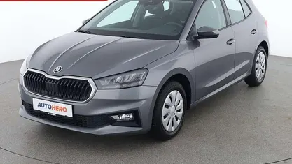 Gebraucht Skoda Fabia Essence 95 PS (69 kW) 2025 Grau Kleinwagen