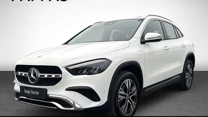 Gebraucht Mercedes GLA200 Progressive 150 PS (110 kW) 2024 Polarweiß SUV