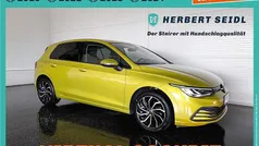 Gelb Gebraucht 2022 VW Golf VIII Pro Limousine | € 21.980 (Fairer Preis)