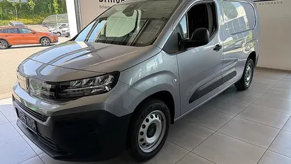 Grau Gebraucht 2025 Peugeot Partner S Van / Kleinbus | € 26.990 (Fairer Preis)