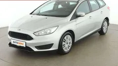 Grau Gebraucht 2017 Ford Focus Trend Kombi | € 11.890 (Fairer Preis)