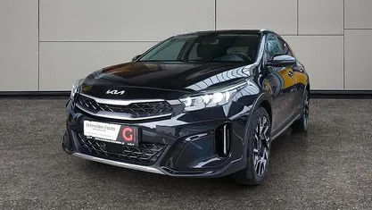 Schwarz Gebraucht 2023 Kia XCeed Gold SUV | € 26.666 (Fairer Preis)
