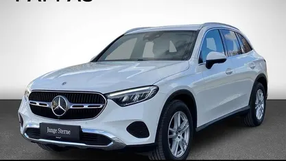 Gebraucht Mercedes GLC220 197 PS (144 kW) 2025 Weiß SUV