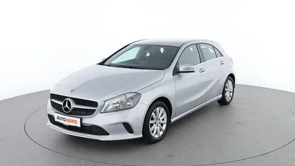 Gebraucht Mercedes A160 Style 90 PS (66 kW) 2018 Silber Limousine