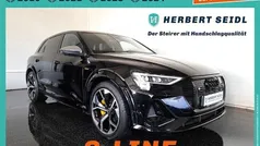 Schwarz Gebraucht 2022 Audi e-tron S-Line SUV | € 52.480 (Guter Preis)