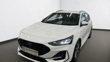 Weiß Gebraucht 2025 Ford Focus ST-Line Kombi | € 26.690 (Fairer Preis)
