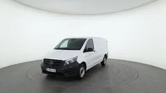Arktikweiß Gebraucht 2021 Mercedes Vito Van / Kleinbus | € 23.990 (Fairer Preis)