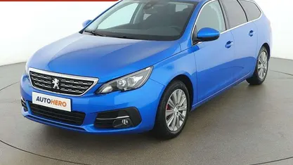 Blau Gebraucht 2020 Peugeot 308 Allure Kombi | € 17.090 (Fairer Preis)