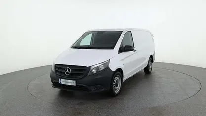 Gebraucht Mercedes Vito 102 PS (75 kW) 2022 Weiß Van
