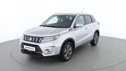 Gebraucht Suzuki Vitara 129 PS (94 kW) 2022 Grau SUV