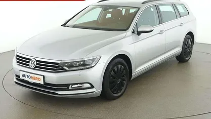 Grau Gebraucht 2018 VW Passat Comfortline Kombi | € 18.790 (Fairer Preis)