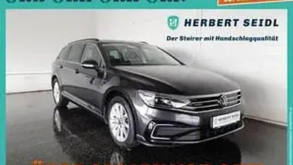 Grau Gebraucht 2020 VW Passat GTE Kombi | € 18.480 (Guter Preis)
