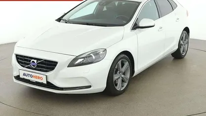 Gebraucht 2015 Volvo V40 Summum Kombi | € 11.290 (Guter Preis)