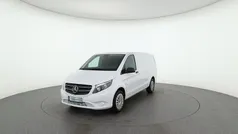 Arktikweiß Gebraucht 2021 Mercedes Vito Van / Kleinbus | € 36.990 (Fairer Preis)