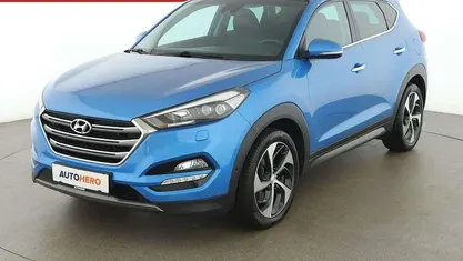 Blau Gebraucht 2015 Hyundai Tucson SUV | € 17.090 (Fairer Preis)