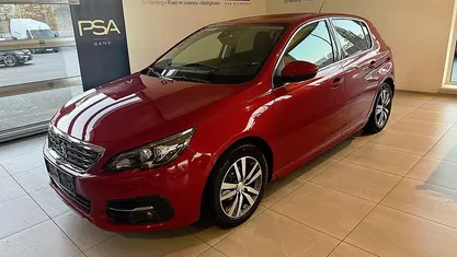 Rot Gebraucht 2020 Peugeot 308 Allure Limousine | € 15.360 (Fairer Preis)