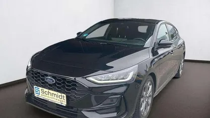 Schwarz Gebraucht 2024 Ford Focus ST-Line Limousine | € 25.790 (Fairer Preis)