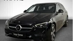Obsidianschwarz metallic Gebraucht 2024 Mercedes C300e Kombi | € 55.900 (Fairer Preis)